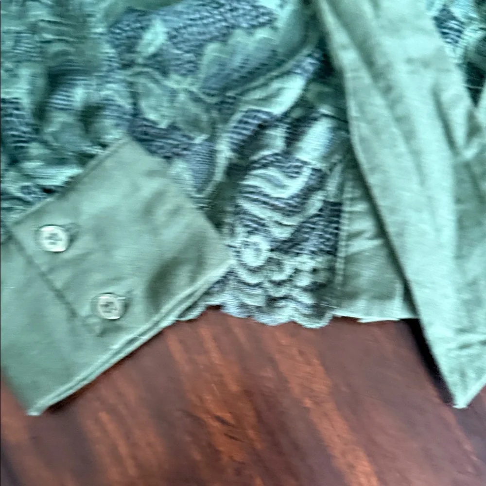 Dolan Emerald Green Lace Blouse - Picture 5 of 9